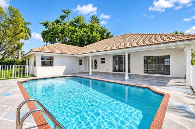 22201 Collington Drive, Boca Raton, FL 33428