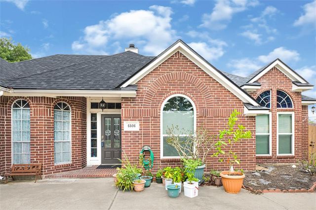 6506 Vista Camino Drive, Houston, TX 77083