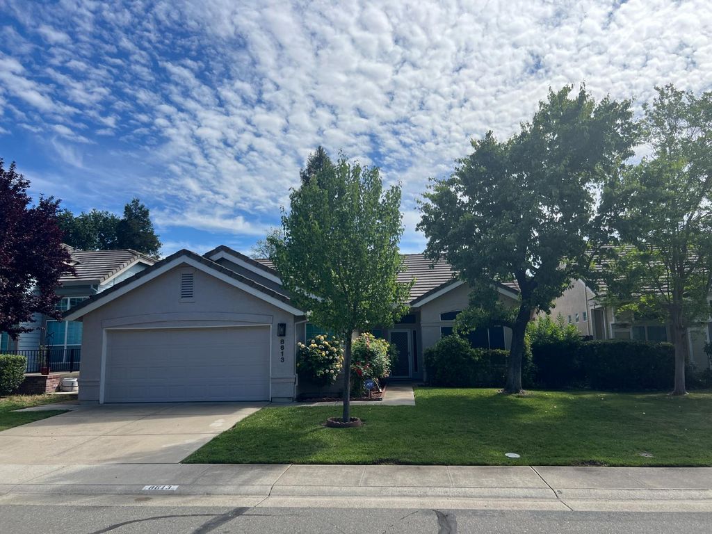 8613 Aviary Woods Way, Elk Grove, CA 95624
