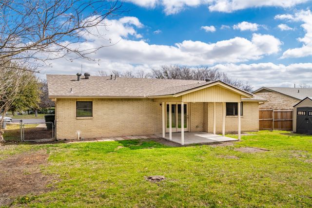 3606 S Dakota Drive, Sherman, TX 75090
