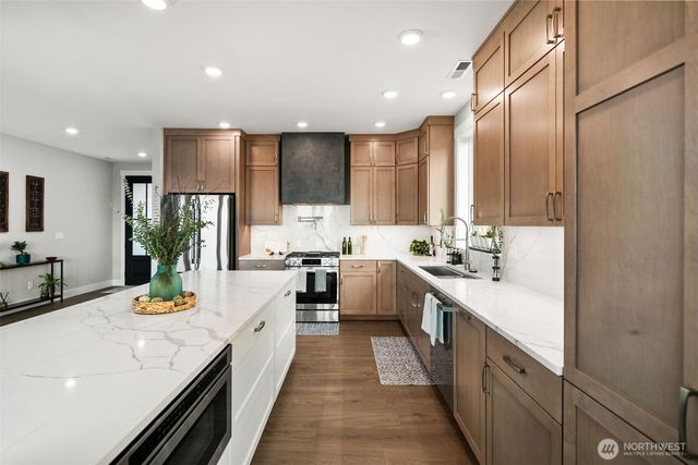 838 Autumn Crest Drive, Wenatchee, WA 98801