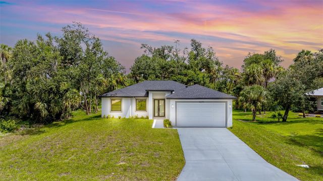 16290 BANYAN AVENUE, Port Charlotte, FL 33954