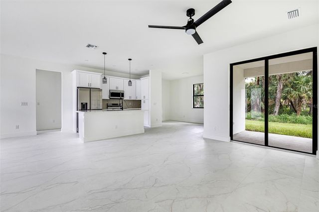 16290 BANYAN AVENUE, Port Charlotte, FL 33954