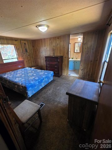 124 Summerglen Drive, Gastonia, NC 28052