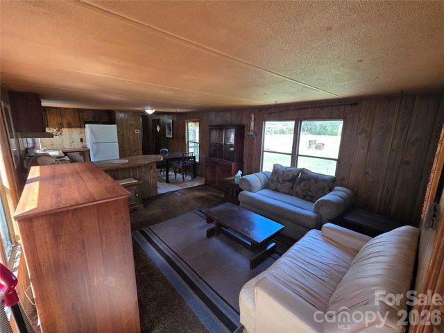 124 Summerglen Drive, Gastonia, NC 28052