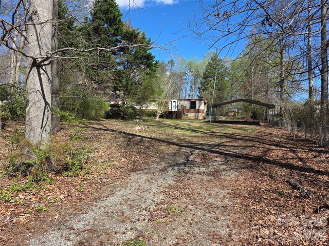 124 Summerglen Drive, Gastonia, NC 28052