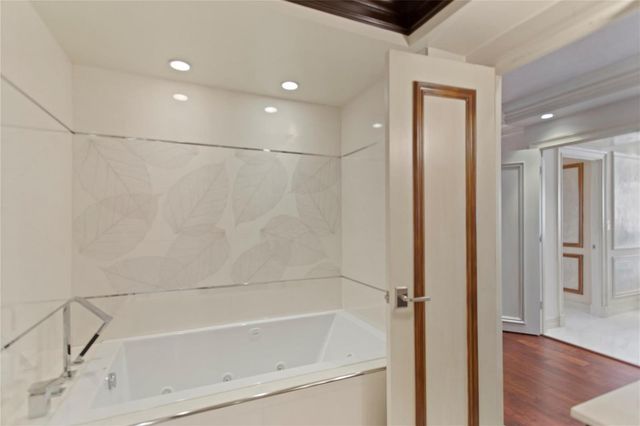 2917 S Ocean Boulevard 501, Highland Beach, FL 33487