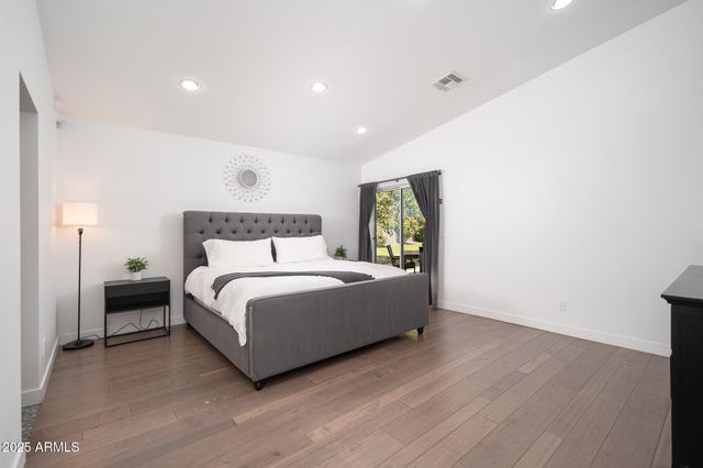 4738 N 24TH Place, Phoenix, AZ 85016