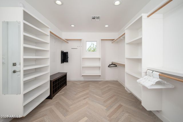 4738 N 24TH Place, Phoenix, AZ 85016