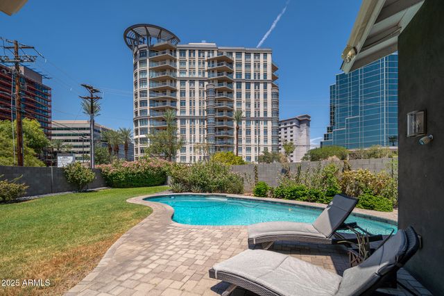 4738 N 24TH Place, Phoenix, AZ 85016