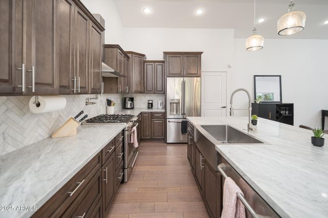 4738 N 24TH Place, Phoenix, AZ 85016