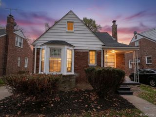 16306 Carlisle Street, Detroit, MI 48205
