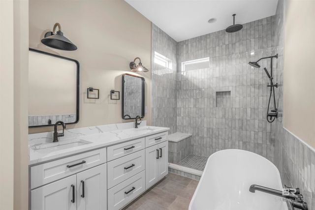 25827 W Perdido Avenue, Orange Beach, AL 36561