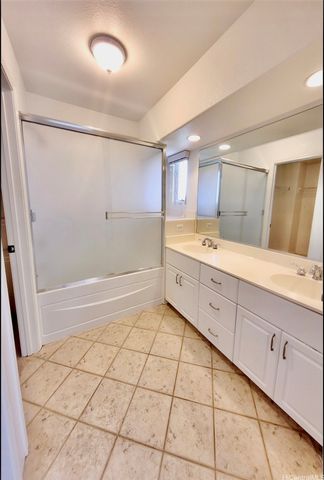 1175 Mokuhano Street G102, Honolulu, HI 96825