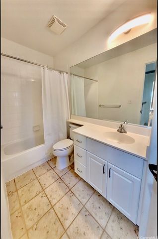 1175 Mokuhano Street G102, Honolulu, HI 96825