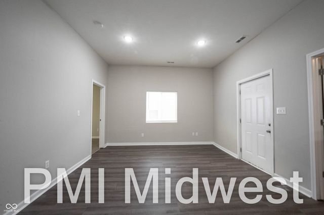 925 N Sheffield Avenue, Indianapolis, IN 46222