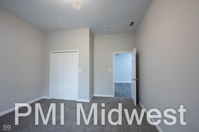 925 N Sheffield Avenue, Indianapolis, IN 46222