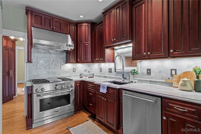 2011 Grove Ave, Richmond, VA 23220