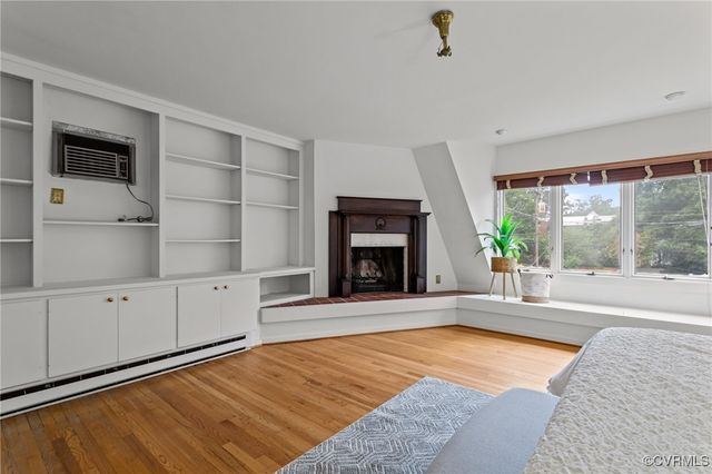 2011 Grove Ave, Richmond, VA 23220