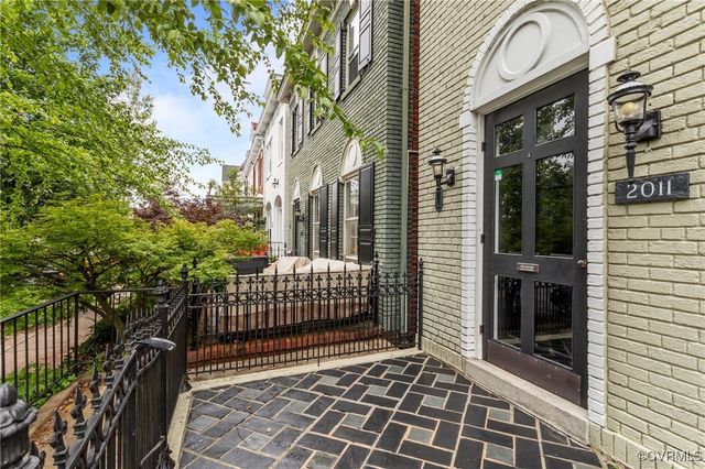 2011 Grove Ave, Richmond, VA 23220