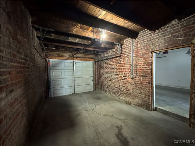 2011 Grove Ave, Richmond, VA 23220