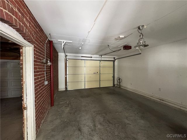 2011 Grove Ave, Richmond, VA 23220