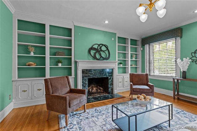2011 Grove Ave, Richmond, VA 23220