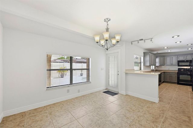 3707 PELICAN LANE, Orlando, FL 32803