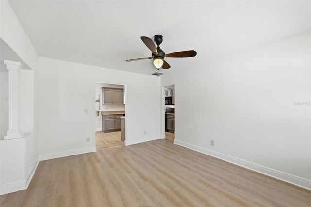3707 PELICAN LANE, Orlando, FL 32803