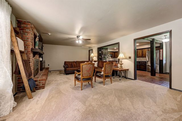 5701 NW Briarwood Road, Edmond, OK 73025