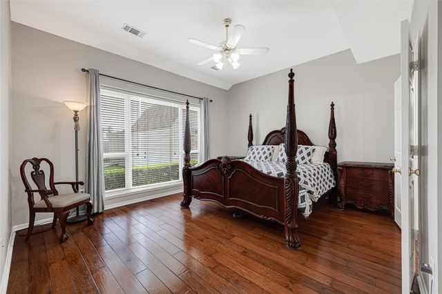 2205 W Van Trease Drive, Deer Park, TX 77536