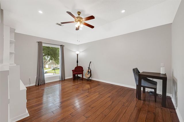 2205 W Van Trease Drive, Deer Park, TX 77536