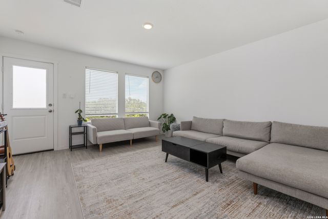 14319 ENFIELD FLS, San Antonio, TX 78245