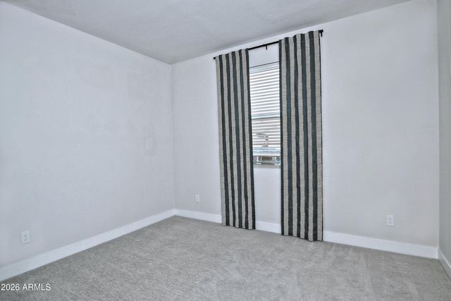 6839 W SAMANTHA Way, Laveen, AZ 85339