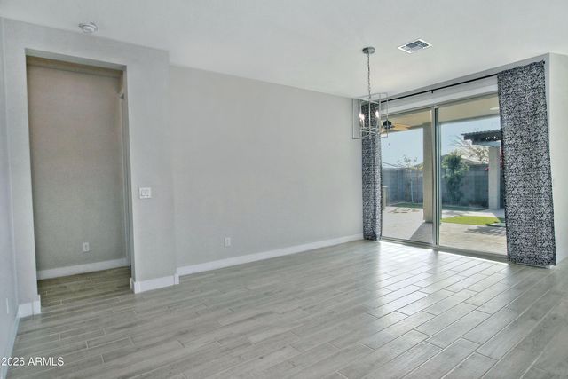 6839 W SAMANTHA Way, Laveen, AZ 85339