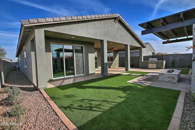 6839 W SAMANTHA Way, Laveen, AZ 85339