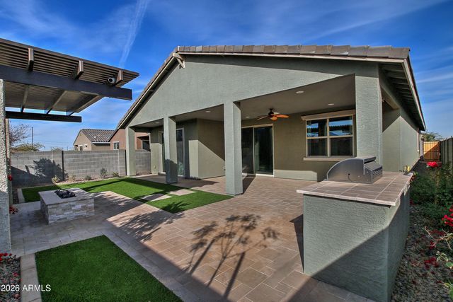 6839 W SAMANTHA Way, Laveen, AZ 85339