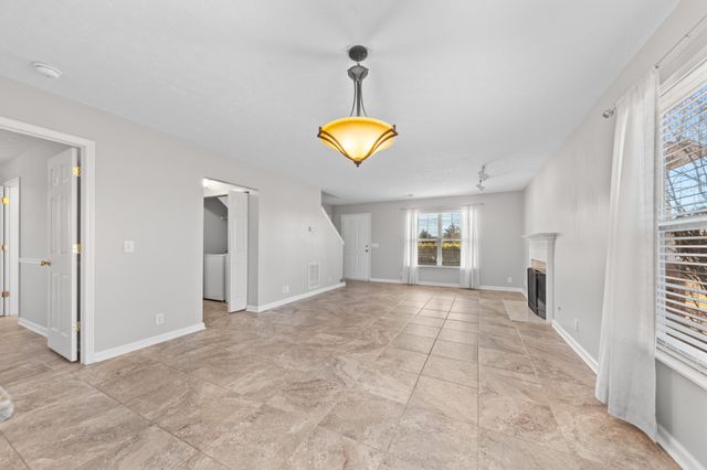 2989 Buckner Ln, Spring Hill, TN 37174