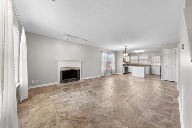 2989 Buckner Ln, Spring Hill, TN 37174