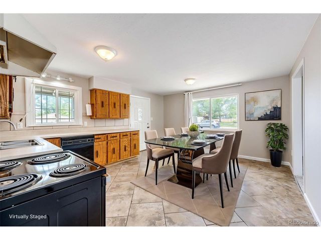 610 3rd St, Bennett, CO 80102