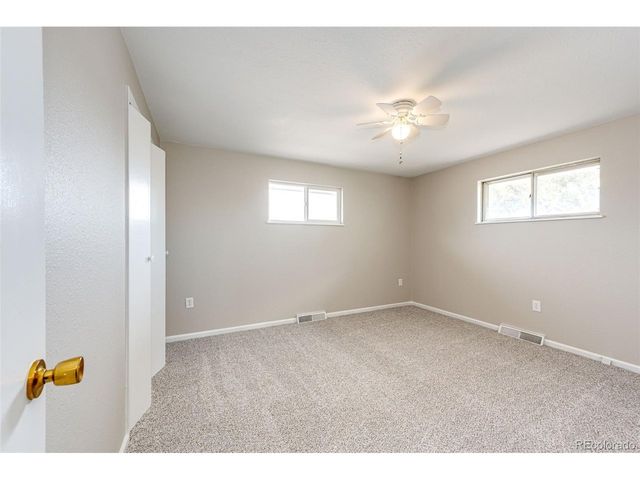 610 3rd St, Bennett, CO 80102