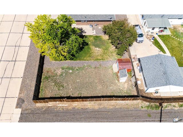 610 3rd St, Bennett, CO 80102