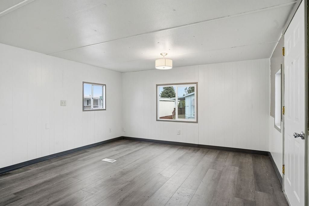 1211 E Lyons Ave, Spokane, WA 99208 photo 6