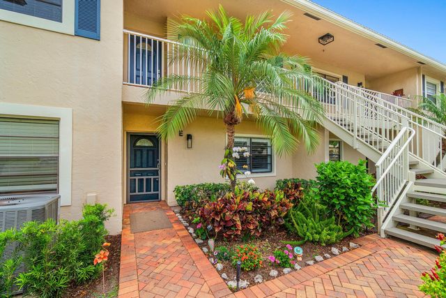 24 Stratford Drive E Unit E, Boynton Beach, FL 33436