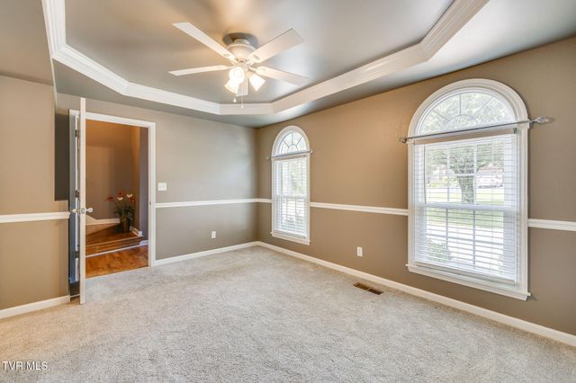 506 Manor Drive E, Kingsport, TN 37660