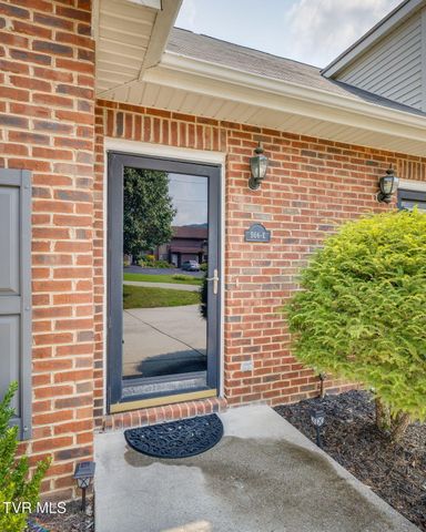 506 Manor Drive E, Kingsport, TN 37660