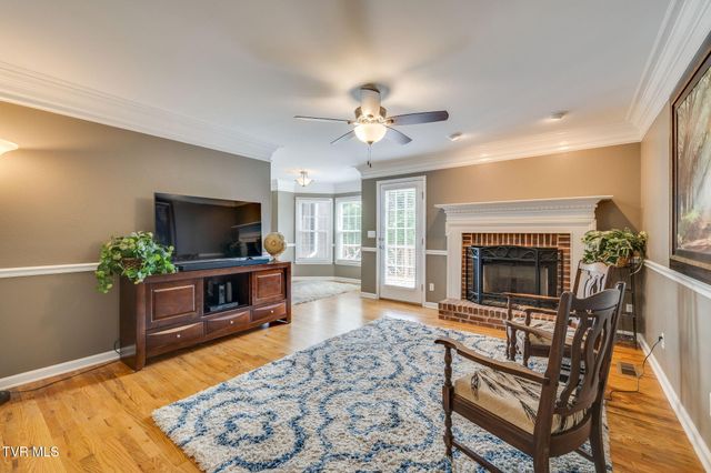 506 Manor Drive E, Kingsport, TN 37660