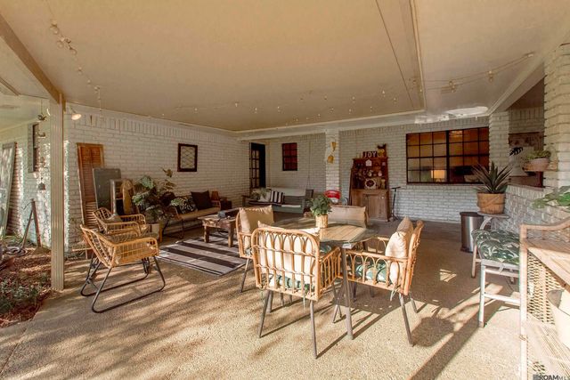 7634 Conestoga Dr, Greenwell Springs, LA 70739