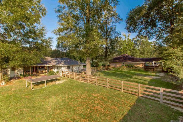 7634 Conestoga Dr, Greenwell Springs, LA 70739