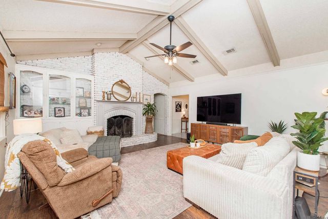 7634 Conestoga Dr, Greenwell Springs, LA 70739